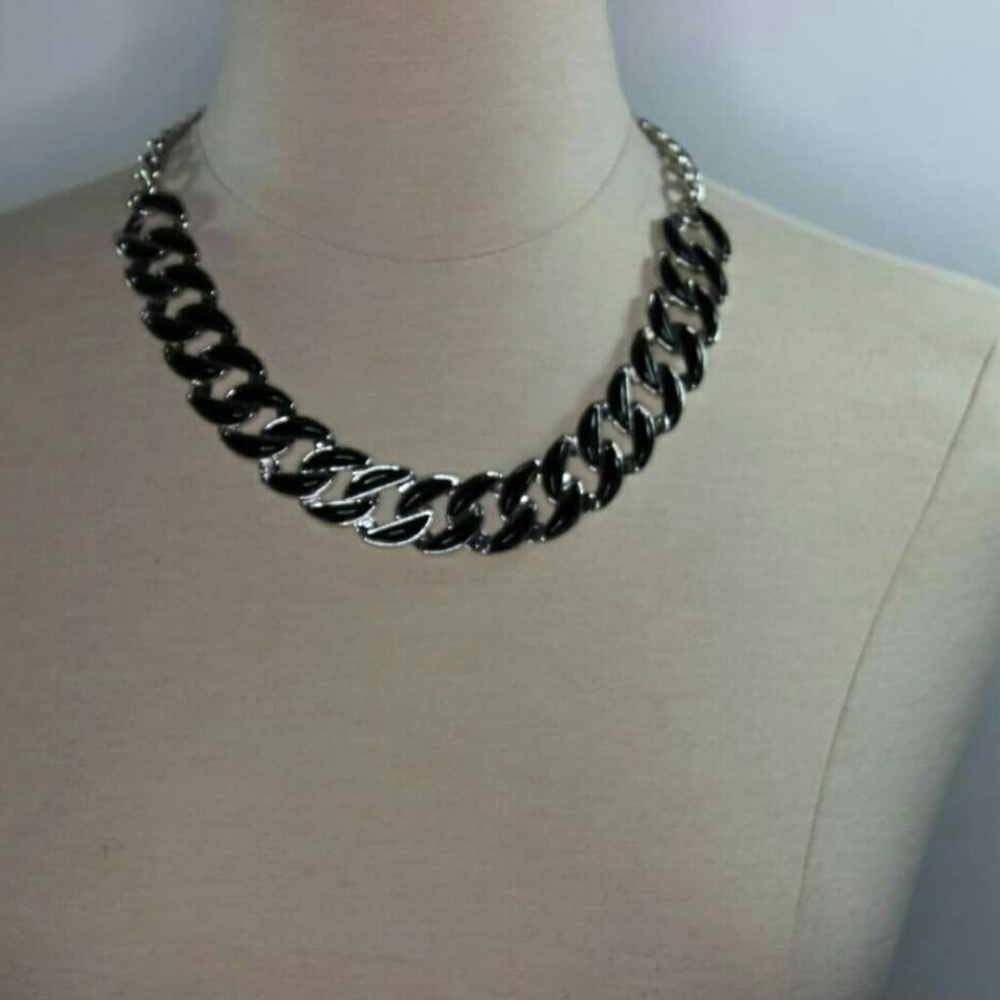 Necklace - Picture 2 of 2